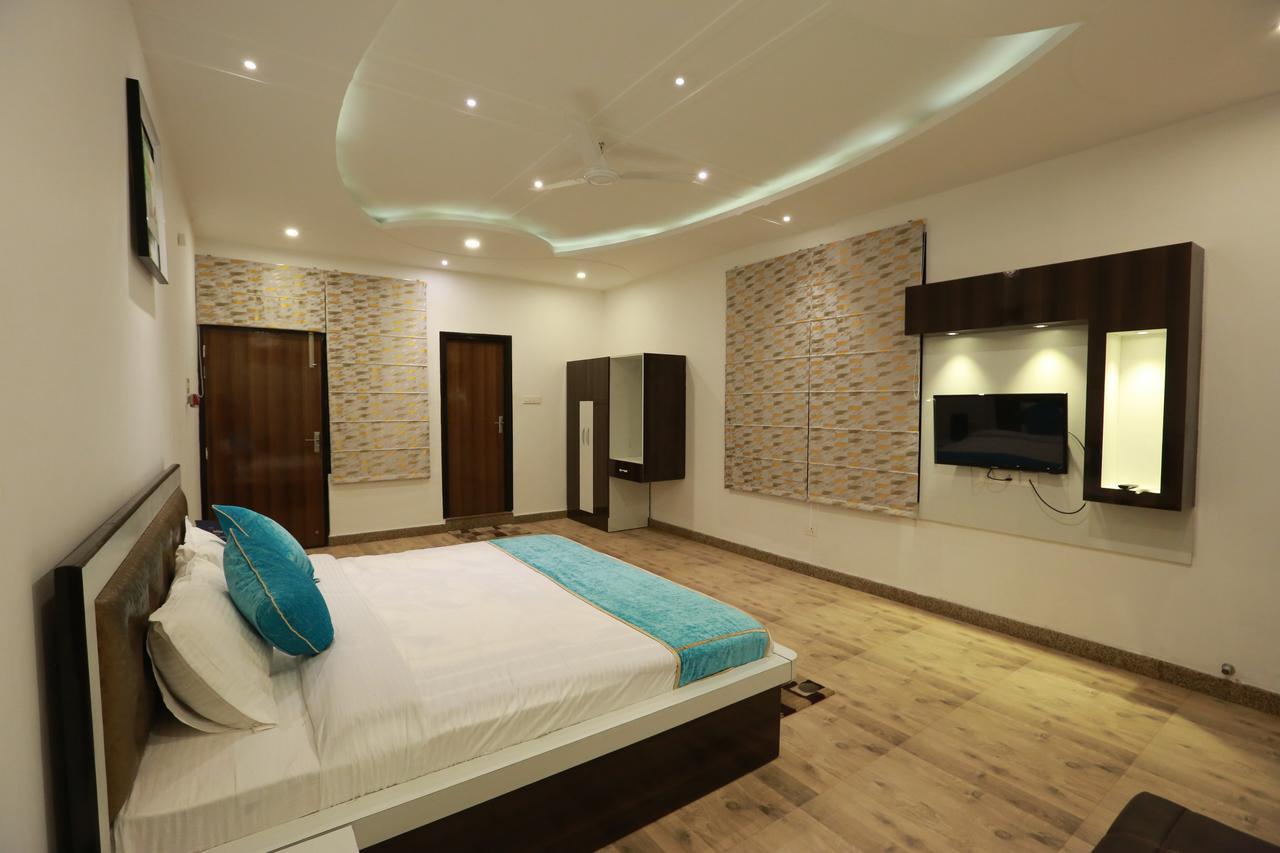 Oyo 8837 Hotel Surya Galaxy Kanpur Ngoại thất bức ảnh