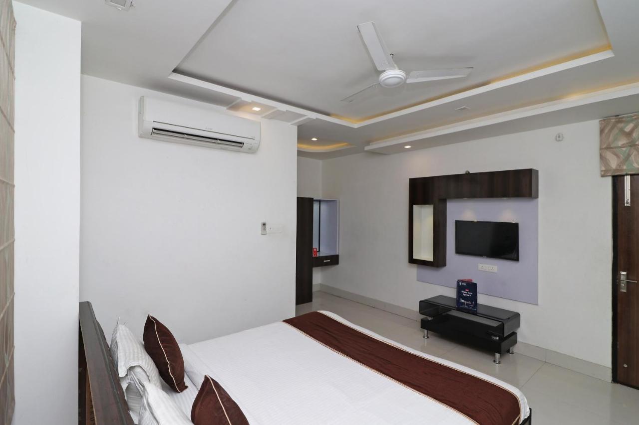 Oyo 8837 Hotel Surya Galaxy Kanpur Ngoại thất bức ảnh