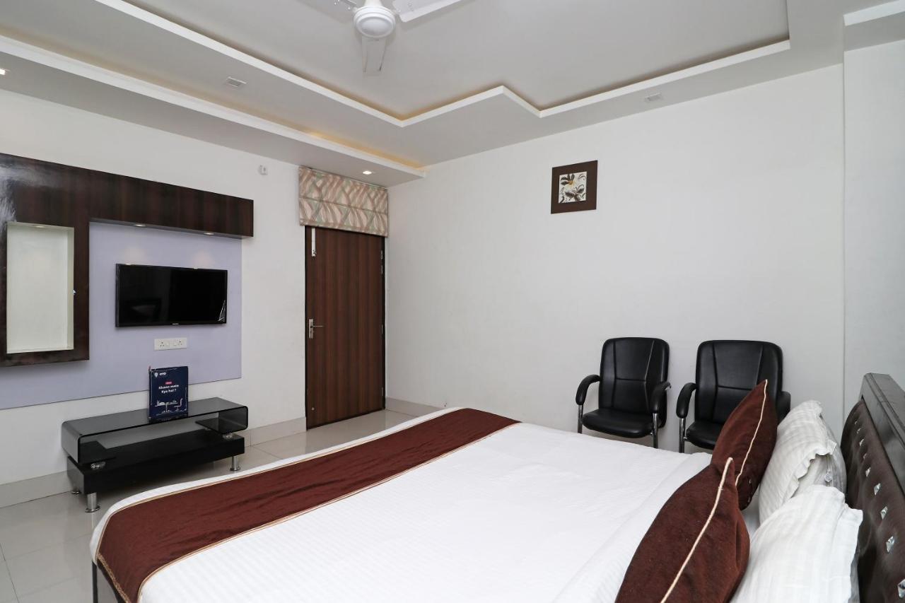 Oyo 8837 Hotel Surya Galaxy Kanpur Ngoại thất bức ảnh